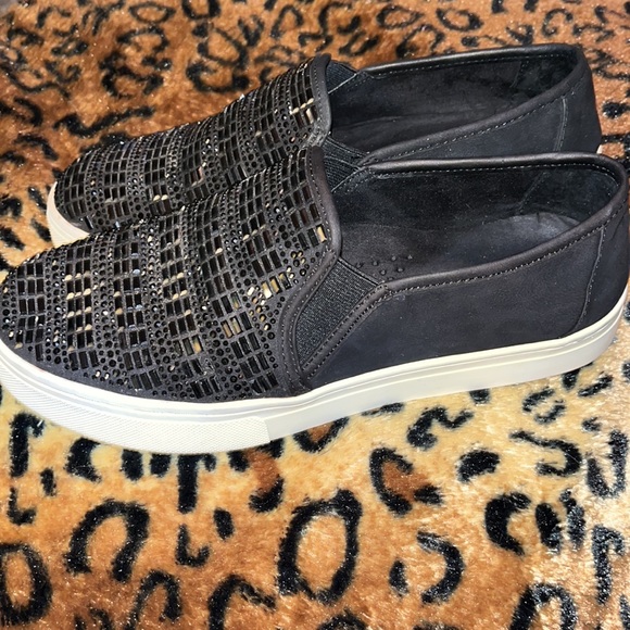 Gianni Bini black sparkling slip on sneaker. Sz 7 1/2 - Picture 1 of 9